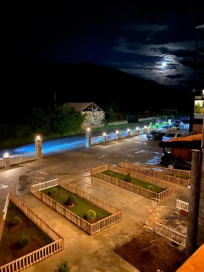 Nena Dashuri Agroturizem Peshkopi Экстерьер фото